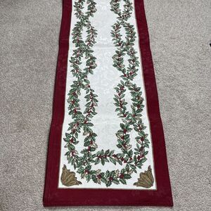 Lenox Holiday Nouveau Table Runner 90x14 Christmas Holly Damask *Read* No Tag